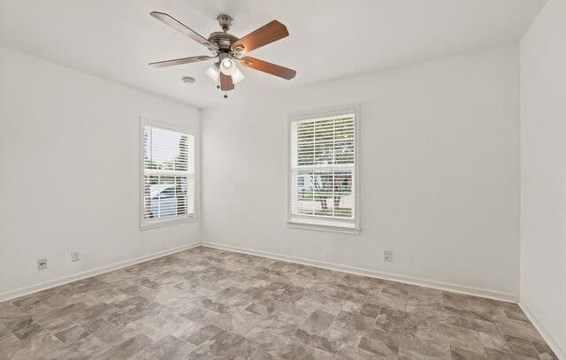 231  Cicero Dr, San Antonio, TX 78218 — photo 16