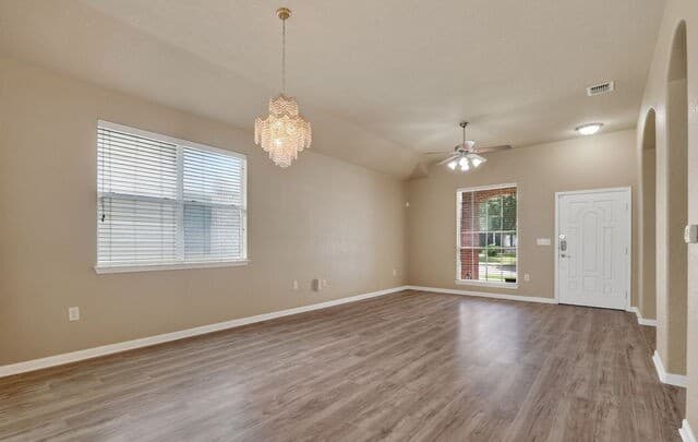 2119  Catfish Pond, San Antonio, TX 78224 — photo 11