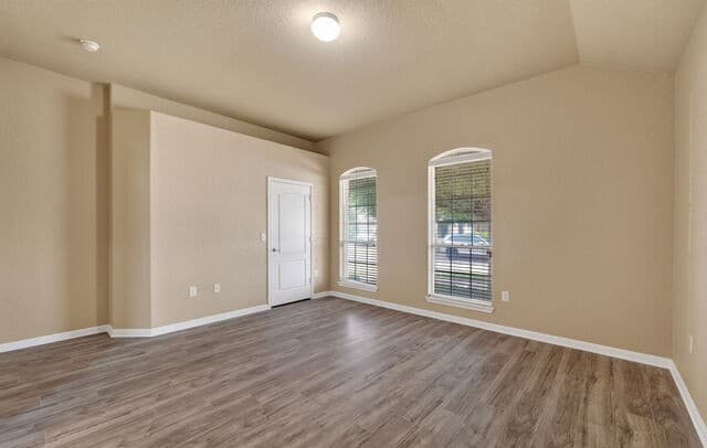 2119  Catfish Pond, San Antonio, TX 78224 — photo 20