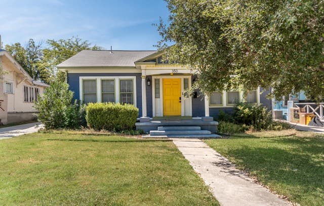 350  Carnahan St