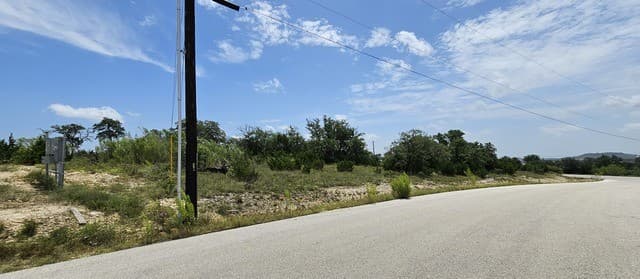 LOT 22  Rockwall, Boerne, TX 78006 — photo 2