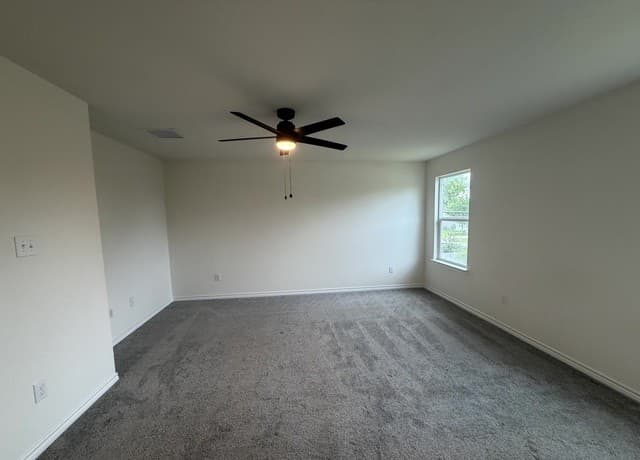 4554  Otra Otra Dr, San Antonio, TX 78222 — photo 14