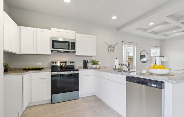 8611  Valentina Way Unit 101, San Antonio, TX 78245 — photo 12