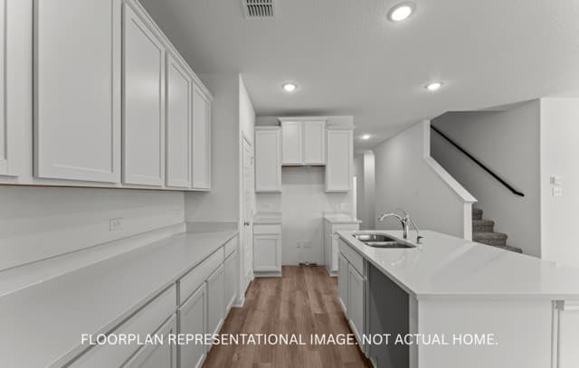 6250  Desert Aloe, San Antonio, TX 78252 — photo 12