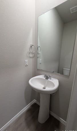 5330  Lisa Pt Unit 104, Converse, TX 78152 — photo 8