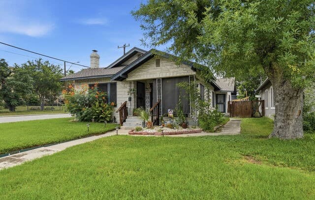 701  Rigsby Ave, San Antonio, TX 78210 — photo 3