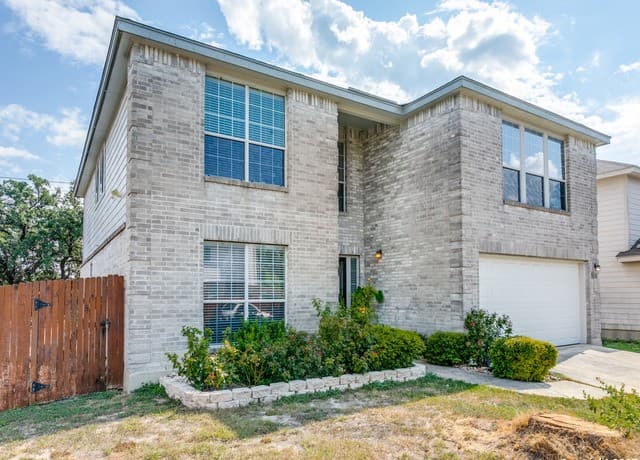 10702 Diamond Rock