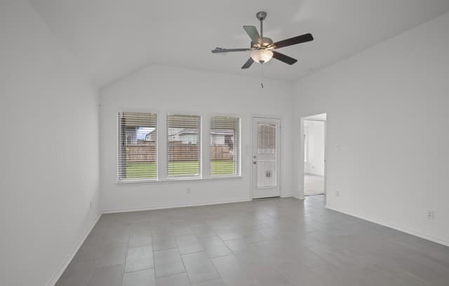 4964  Park Mnr, Marion, TX 78124 — photo 13