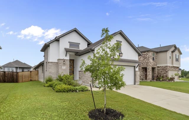 4964  Park Mnr, Marion, TX 78124 — photo 3