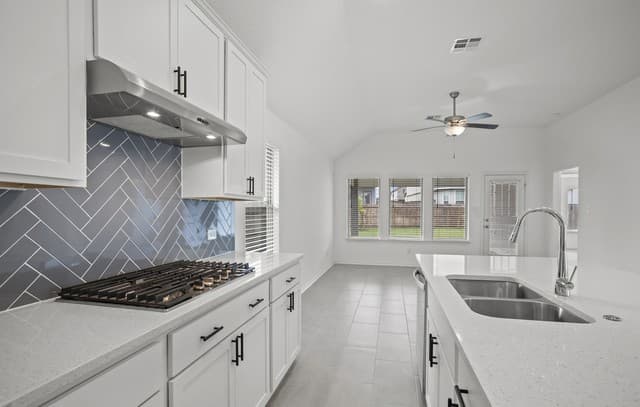 4964  Park Mnr, Marion, TX 78124 — photo 8