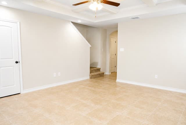 7011  Donovan Way, San Antonio, TX 78244 — photo 3