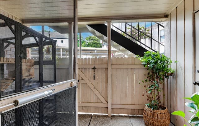 105  Ruelle Ln Unit 105, San Antonio, TX 78209 — photo 19