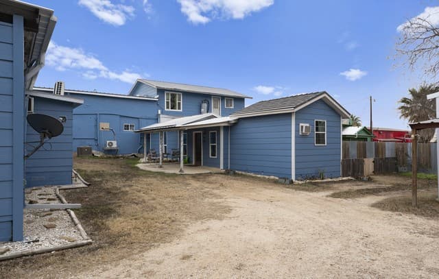 1871  State Highway 132 N, Natalia, TX 78059 — photo 16
