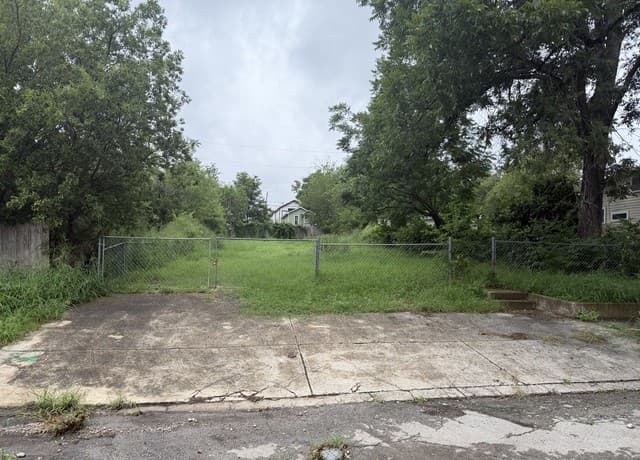 1216  Leal, San Antonio, TX 78207 — photo 3