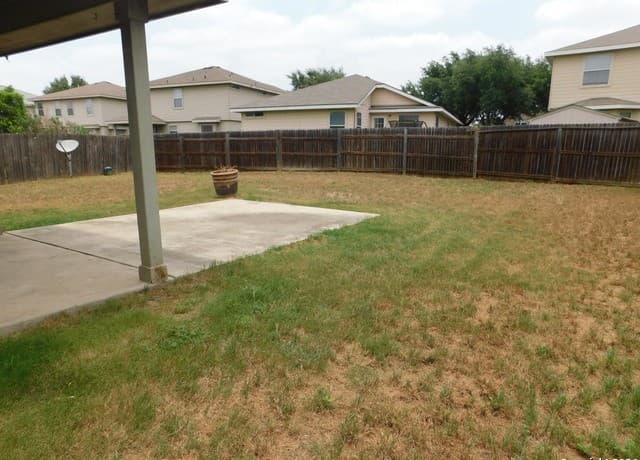 9013  Barkwood, Universal City, TX 78148 — photo 15