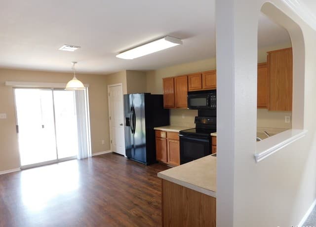 9013  Barkwood, Universal City, TX 78148 — photo 3
