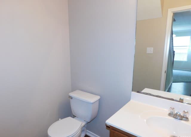 9013  Barkwood, Universal City, TX 78148 — photo 5