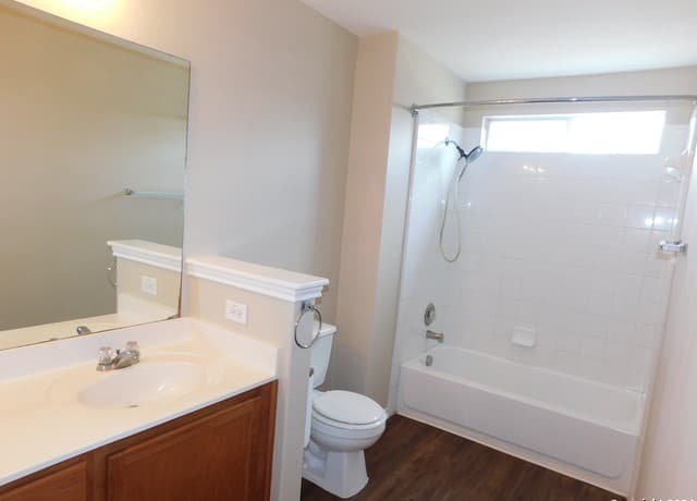 9013  Barkwood, Universal City, TX 78148 — photo 7