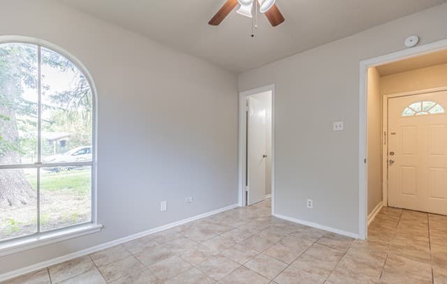 2306  Fairhill St, San Antonio, TX 78228 — photo 17