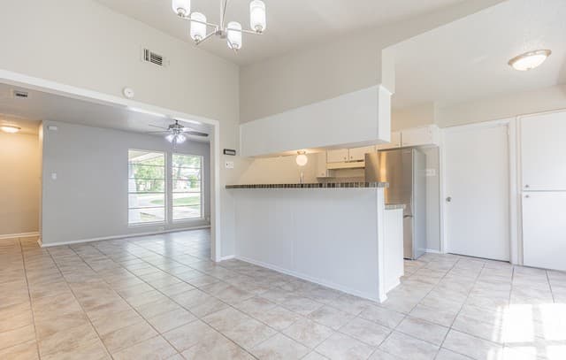 2306  Fairhill St, San Antonio, TX 78228 — photo 8