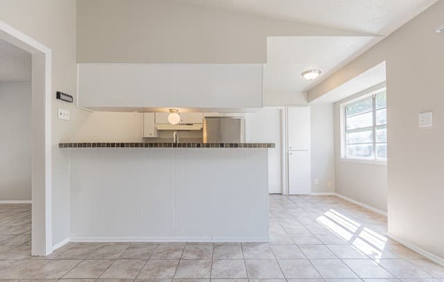 2306  Fairhill St, San Antonio, TX 78228 — photo 9