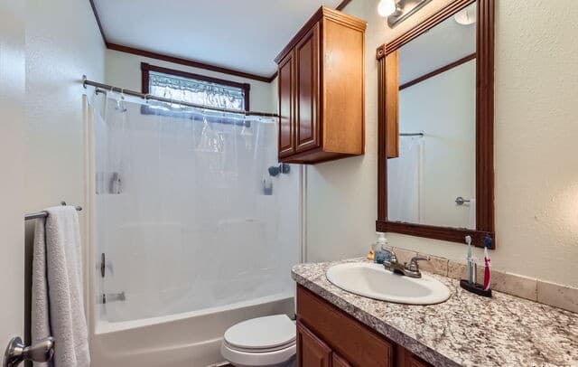 414  Bucks Circle, Converse, TX 78109 — photo 14