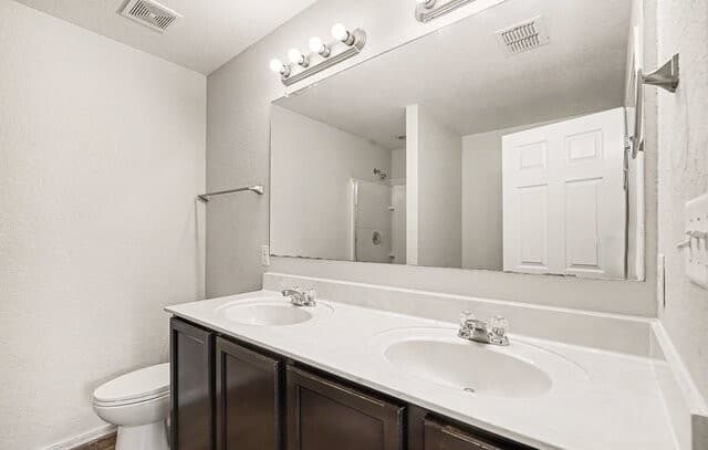11907  Wildcat, San Antonio, TX 78254 — photo 18