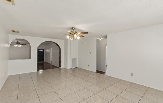 4619  Rock Nettle, San Antonio, TX 78247 — photo 8