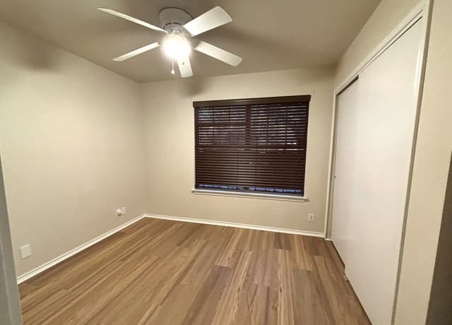 6726  Benke Farm, San Antonio, TX 78239 — photo 7