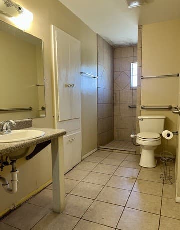 215  Lantana Ln, Pleasanton, TX 78064 — photo 25