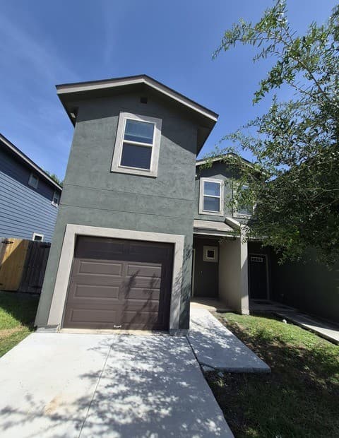 6850  Lakeview Dr. Unit 101