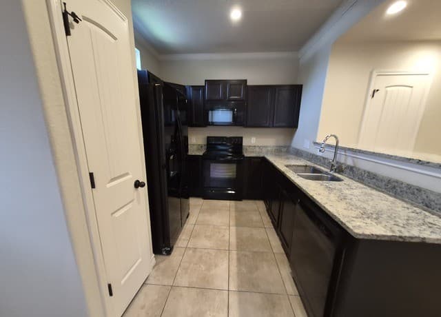 6850  Lakeview Dr. Unit 101, San Antonio, TX 78244 — photo 6