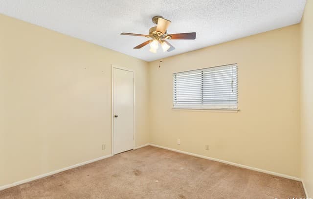 6726  Country Field, San Antonio, TX 78240 — photo 17