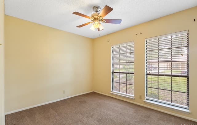 6726  Country Field, San Antonio, TX 78240 — photo 18