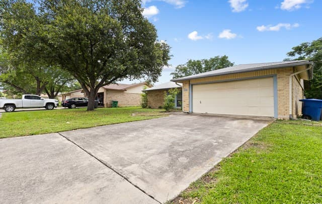 6726  Country Field, San Antonio, TX 78240 — photo 3