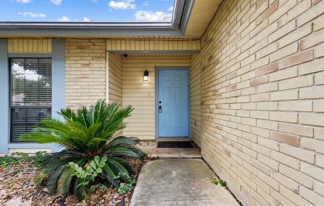 6726  Country Field, San Antonio, TX 78240 — photo 4