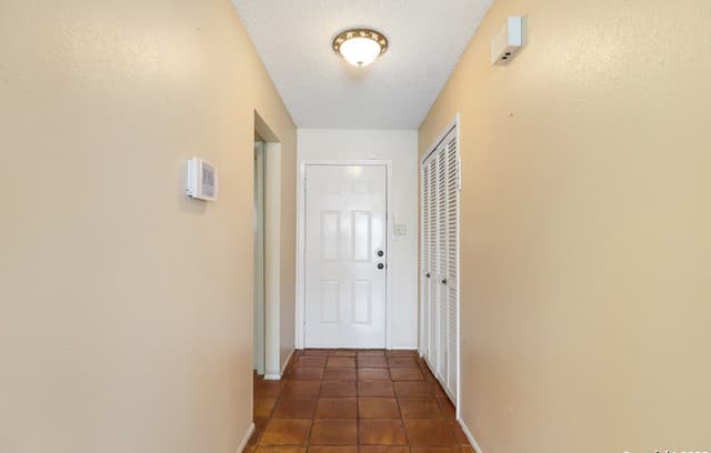 6726  Country Field, San Antonio, TX 78240 — photo 5