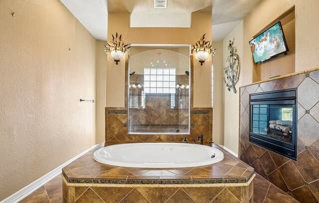 21411  Liguria Dr, Garden Ridge, TX 78266 — photo 25