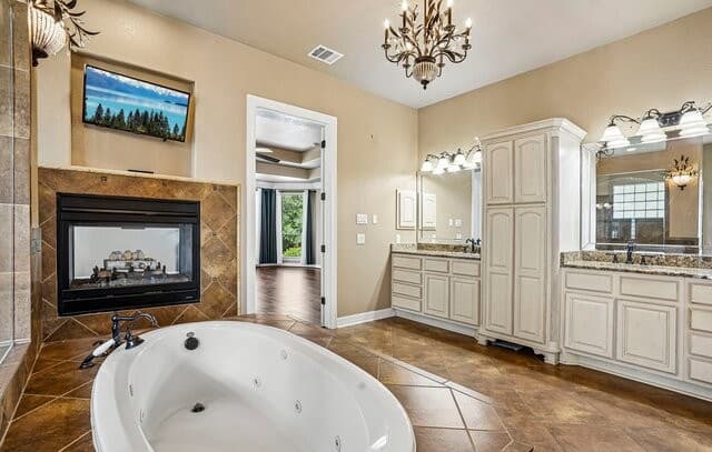 21411  Liguria Dr, Garden Ridge, TX 78266 — photo 3