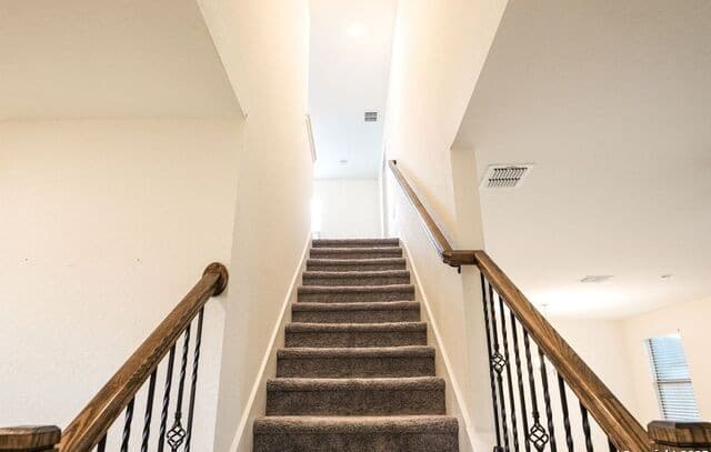 5527  Castle Brook Dr, San Antonio, TX 78218 — photo 8
