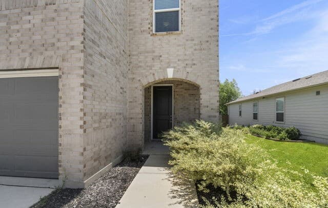 5012  Arrow Vis, Schertz, TX 78124 — photo 4