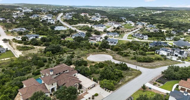 10302  Early Spg, San Antonio, TX 78255 — photo 2