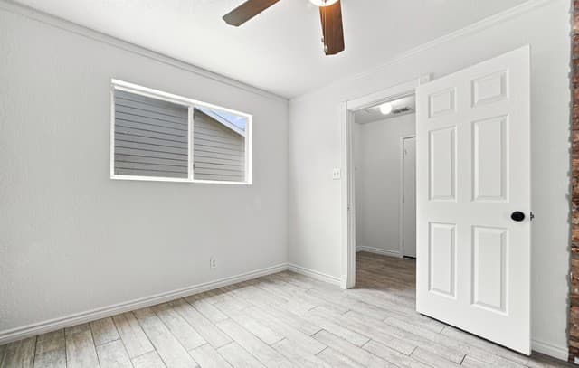 4411  Wrangler Run, San Antonio, TX 78223 — photo 10