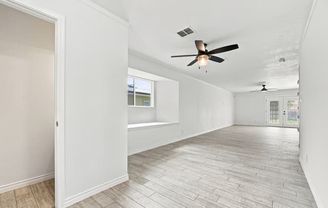 4411  Wrangler Run, San Antonio, TX 78223 — photo 5