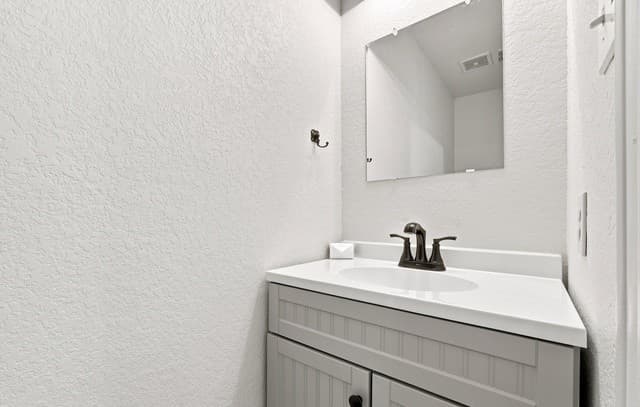 4411  Wrangler Run, San Antonio, TX 78223 — photo 6