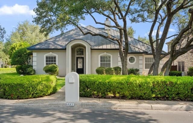 2239  Fawnfield