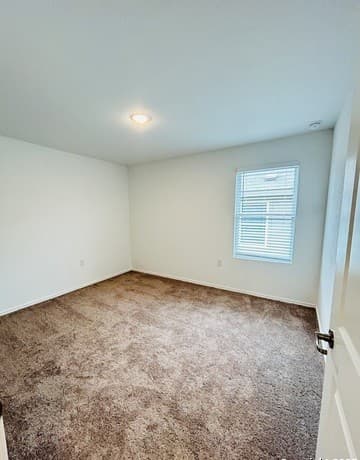 1435  Riojas Rd, San Antonio, TX 78224 — photo 11