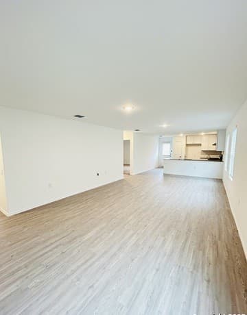 1435  Riojas Rd, San Antonio, TX 78224 — photo 5