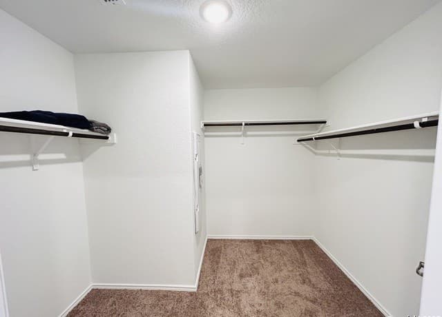 1435  Riojas Rd, San Antonio, TX 78224 — photo 9