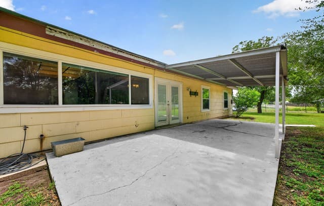 6002  Pine Valley Dr, San Antonio, TX 78242 — photo 20